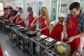 Thai cooking schools