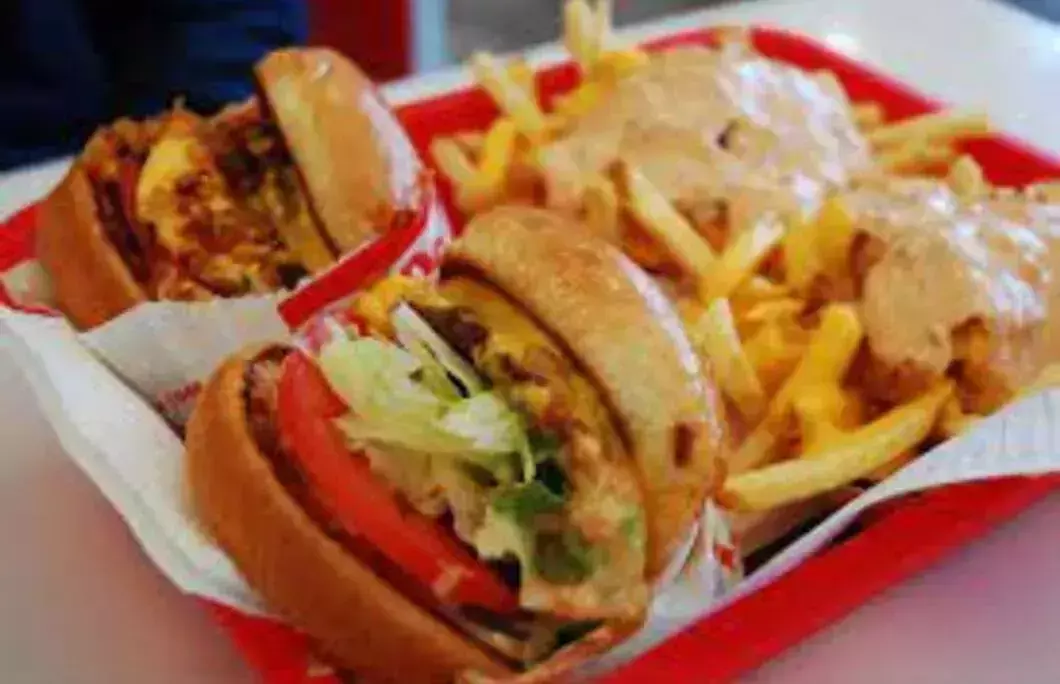 4. Les Tontons Burgers