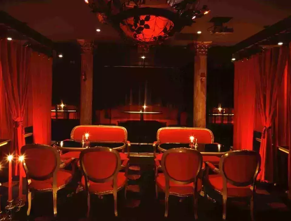 Vampire Cafe Tokyo 