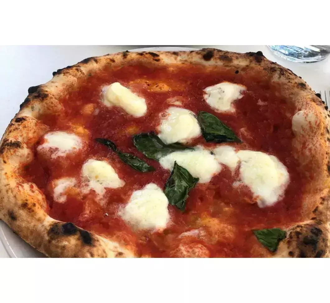 Where does Neapolitan pizza originate?