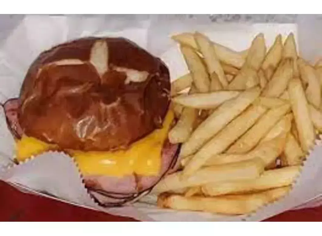 13th. Woody’s On The Beach, Fallon