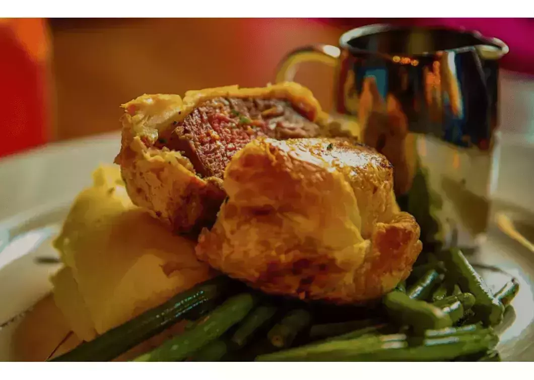 6. Sunday Roast – Pub on Wharf, Queenstown