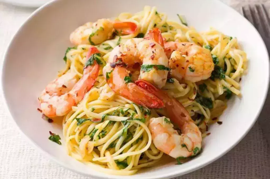 Orecchiette With Garlic Prawns recipe