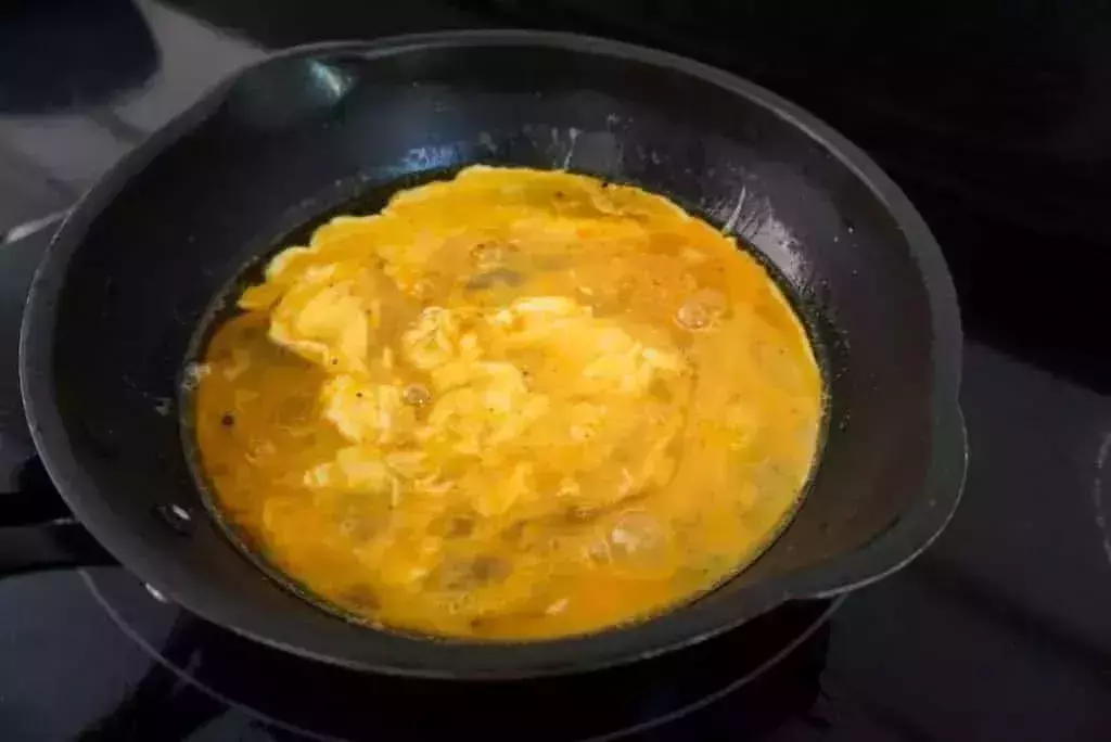 rosti with cheesy eggs
