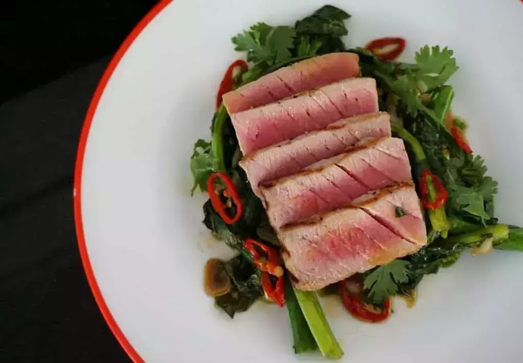 Tuna With Chinese Kale recipe
