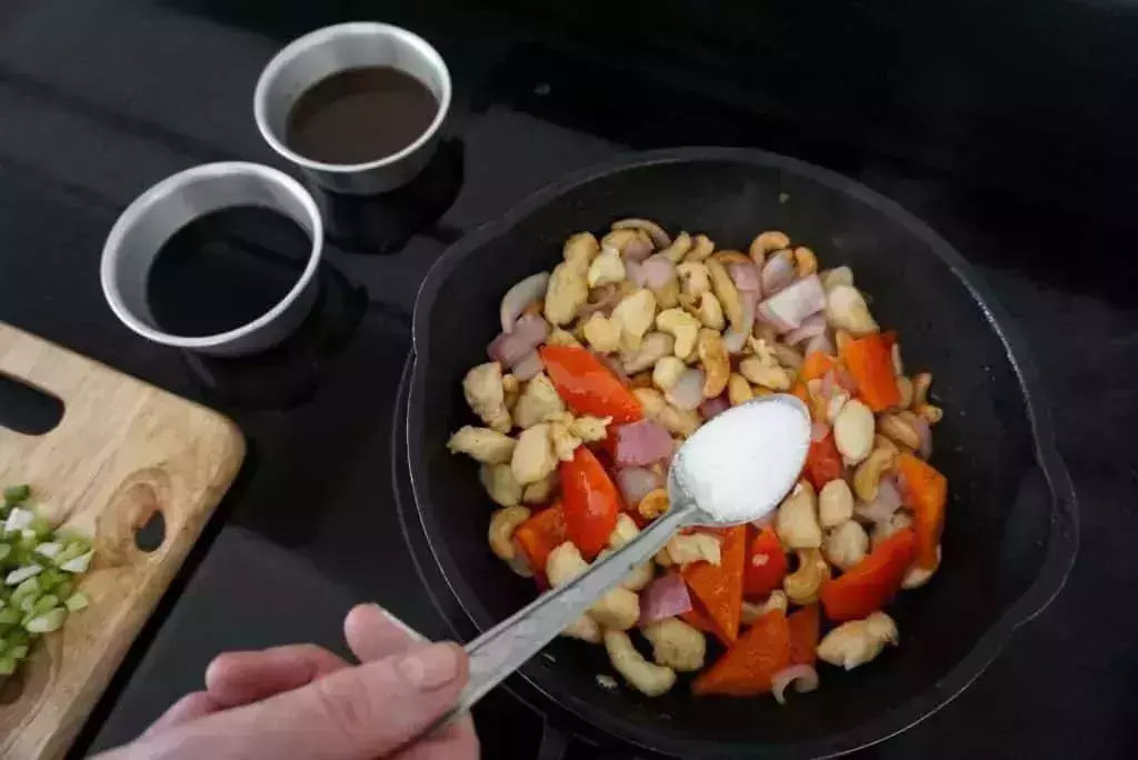 Chicken With Cashew Nuts sugar