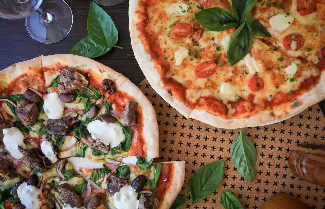 9. La Pizza Pazza – Barcelona