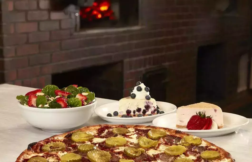 3. Grimaldi’s Pizzeria – Sparks