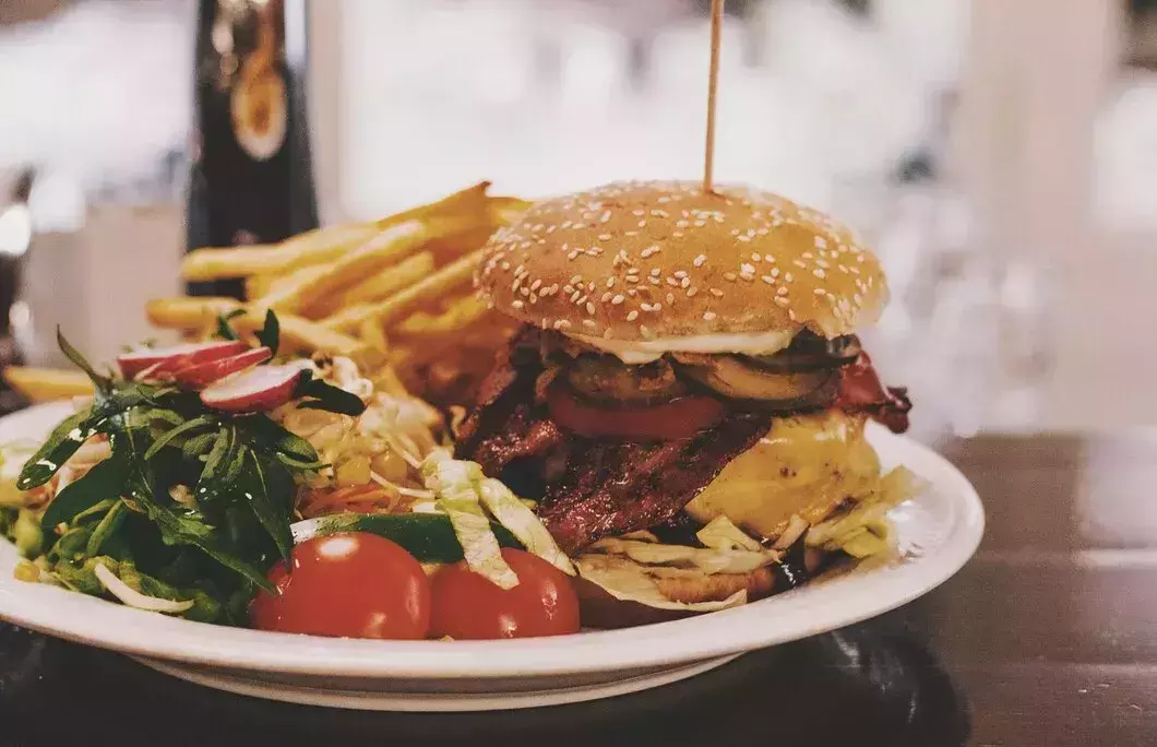 7. Space Burger