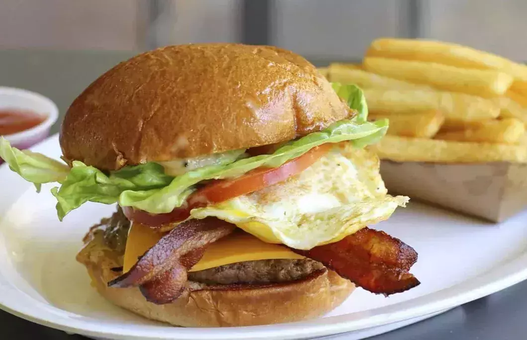 7. 5 Star Burgers