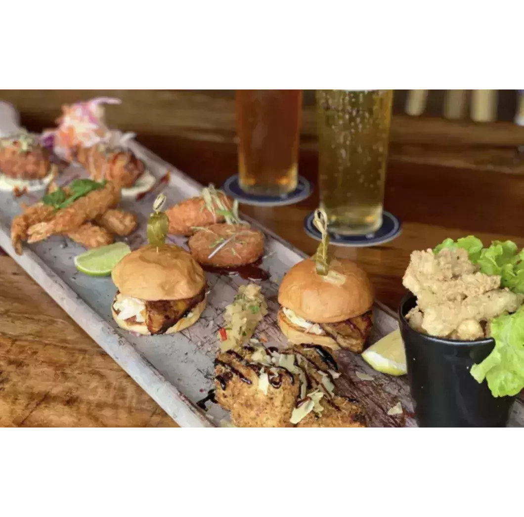 7. Hemingway&amp;amp;amp;amp;amp;amp;rsquo;s Brewery Cairns Wharf