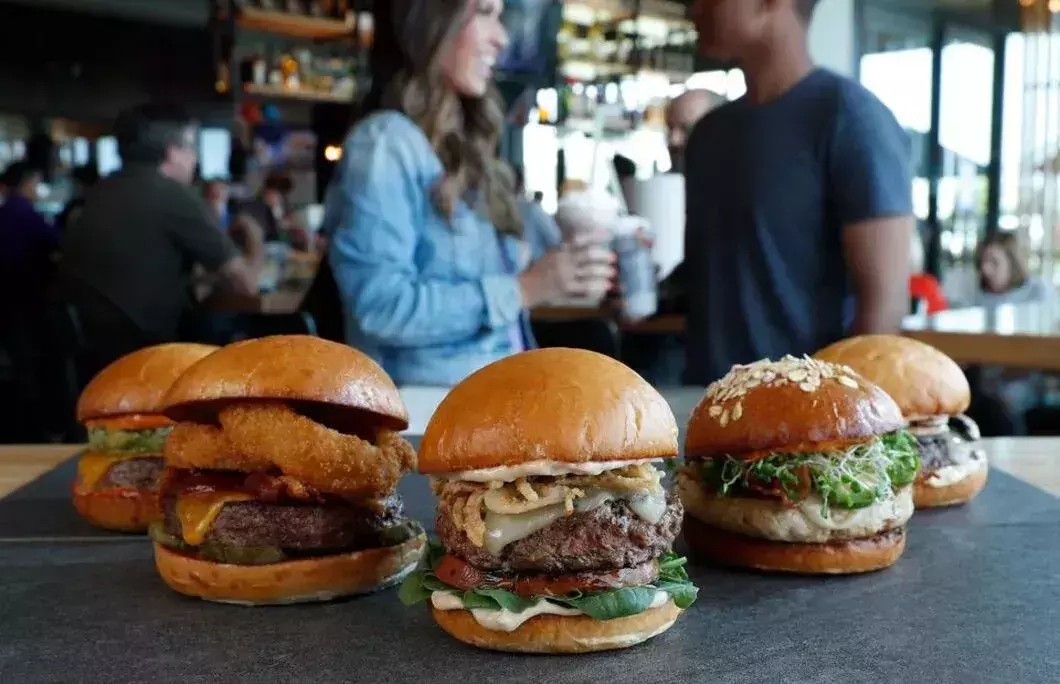  4. Grub Burger Bar