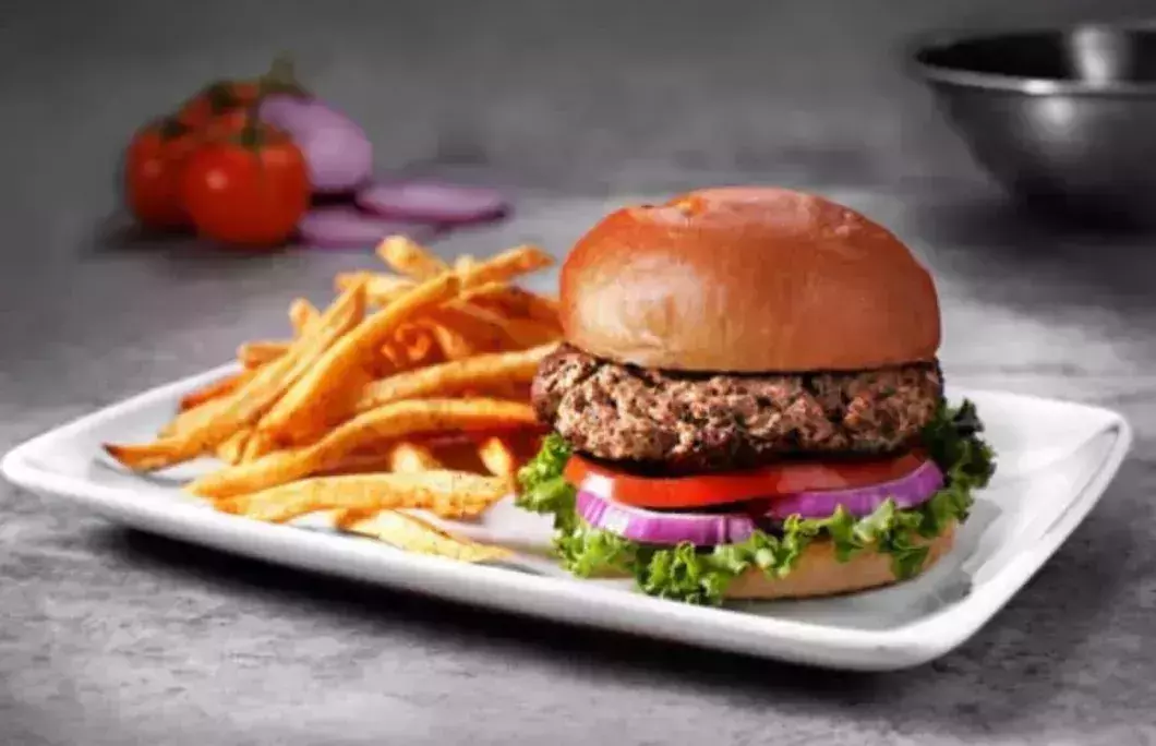 4. Ruth’s Chris Steakhouse