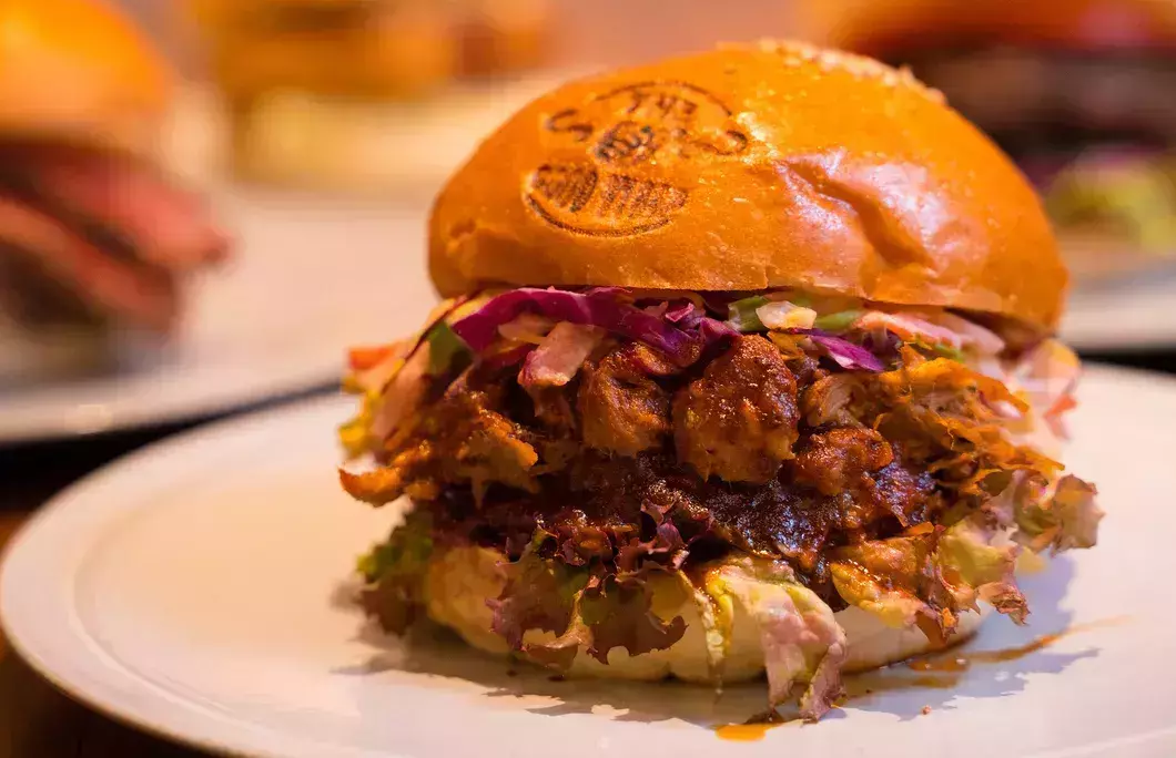 4. Eight Burgers Tokyo