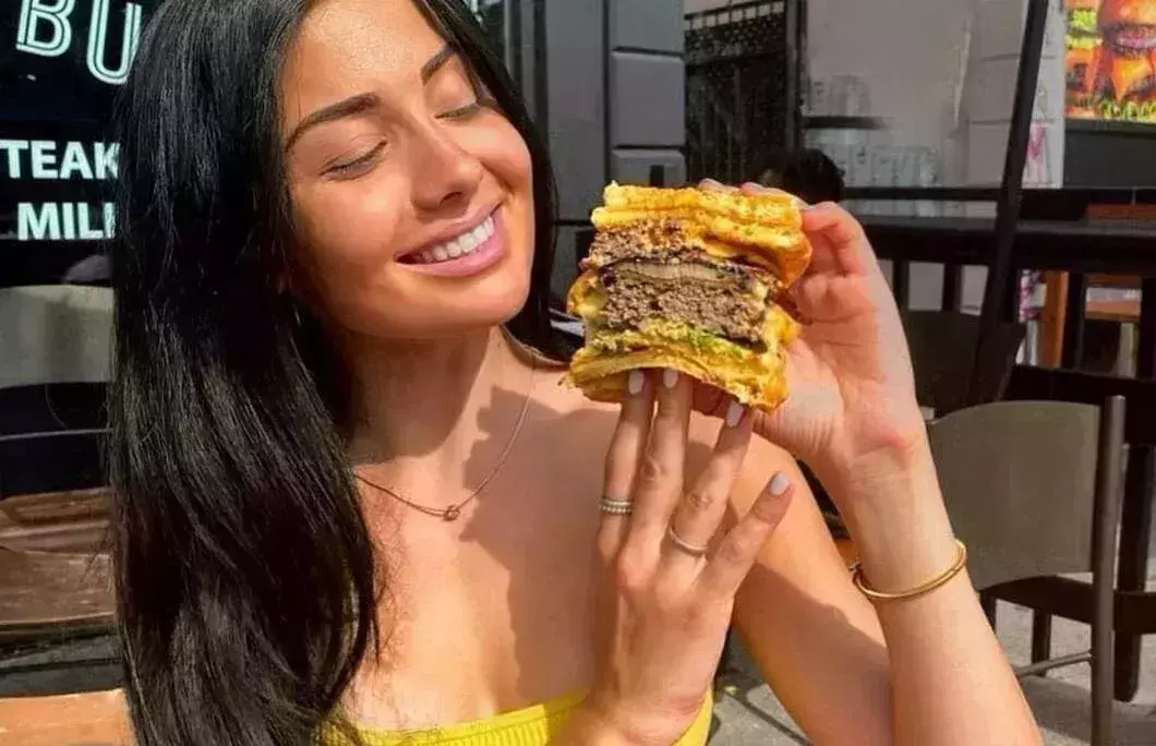 4. Top Gun Burgers