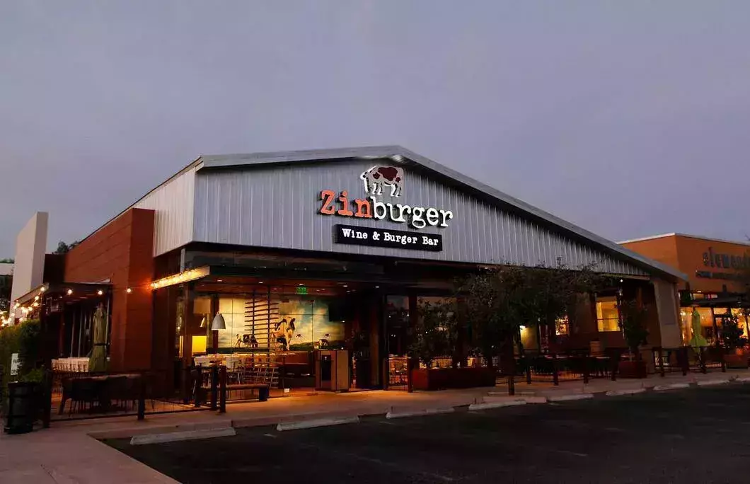 5. Zinburger Wine & Burger Bar