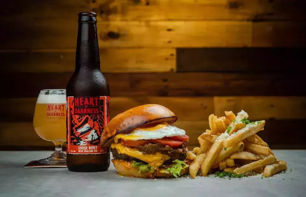 6. B2 Burger and Beer