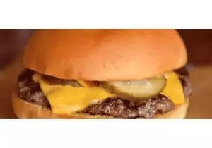 The 7 Best Burgers On The Gold Coast