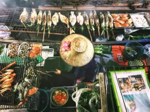 The 7 Best Cities For Street Food In Southeast Asia
