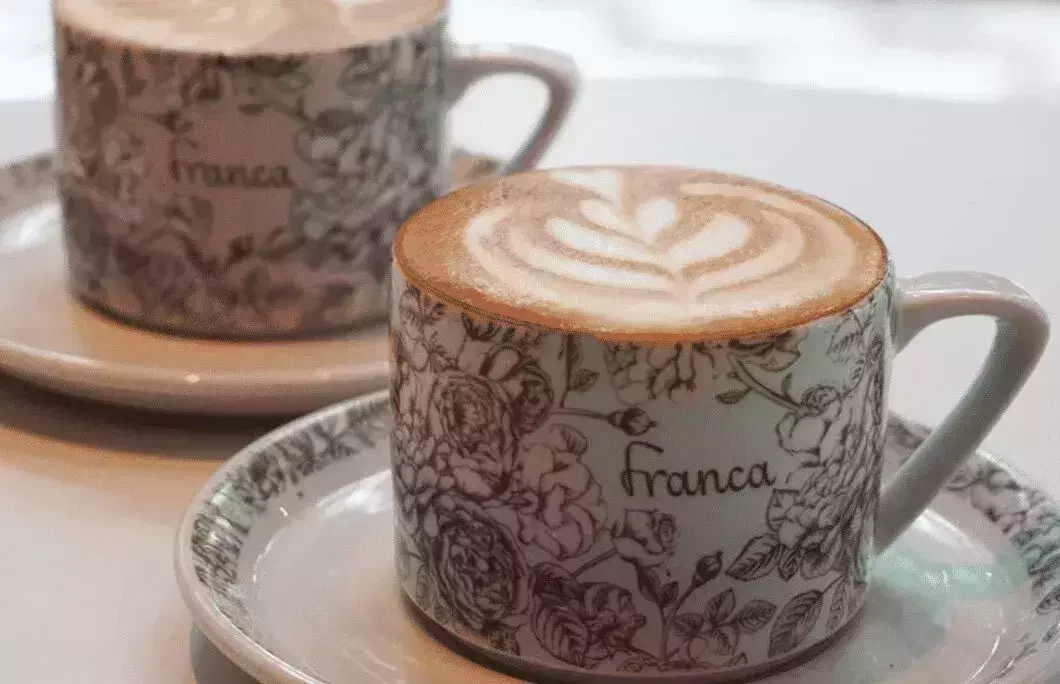 4. Aroma Di Caffè
