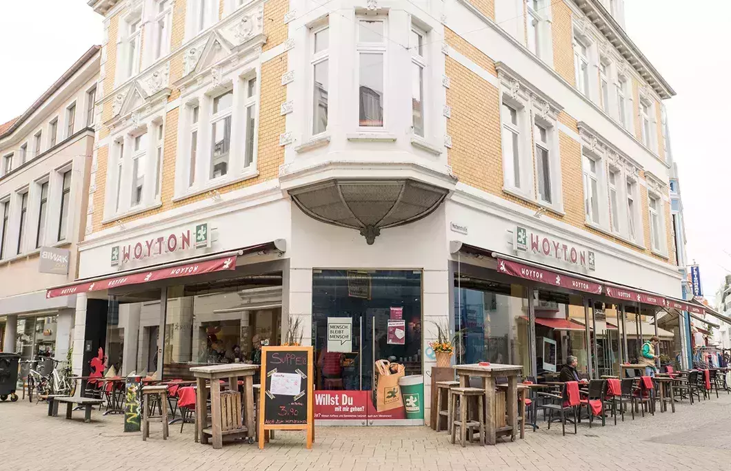 2. Woyton