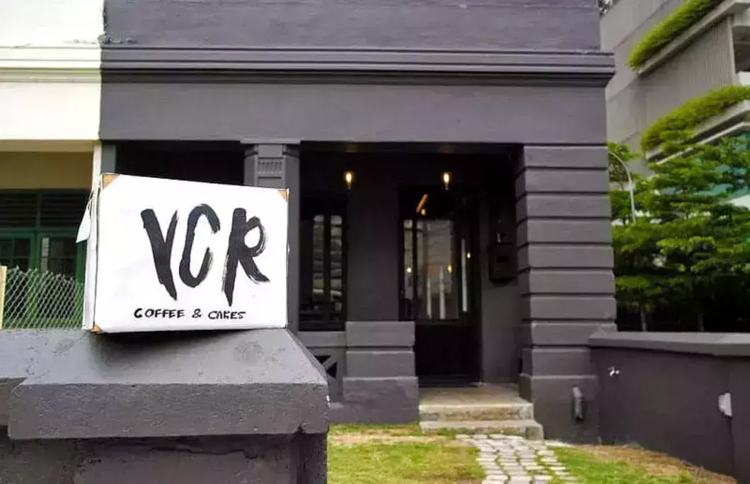 1. VCR