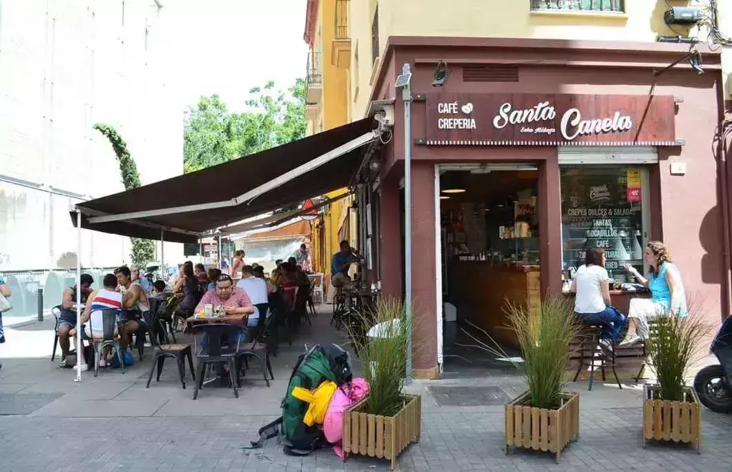 4. Santa Canela
