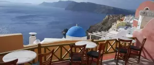 Here Are The Best Coffee Shops in Santorini