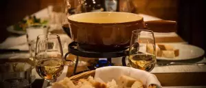 Here Are The Best Fondue Restaurants In Switzerland
