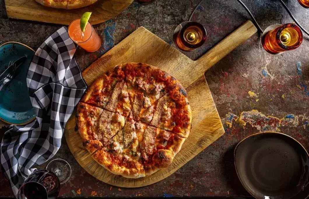 1. Pizzeoli