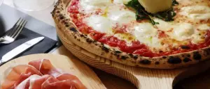 The 7 Best Pizzas In Athens
