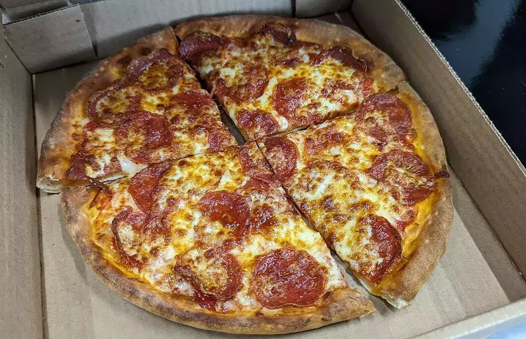 4. Joseph’s Pizza