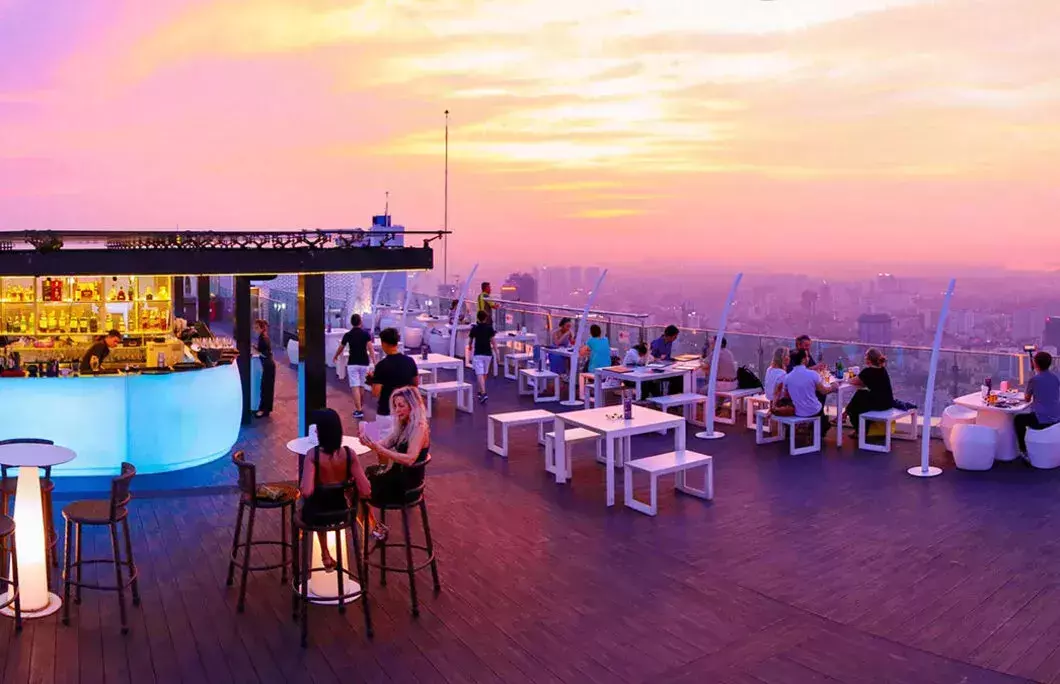 2. Top of Hanoi