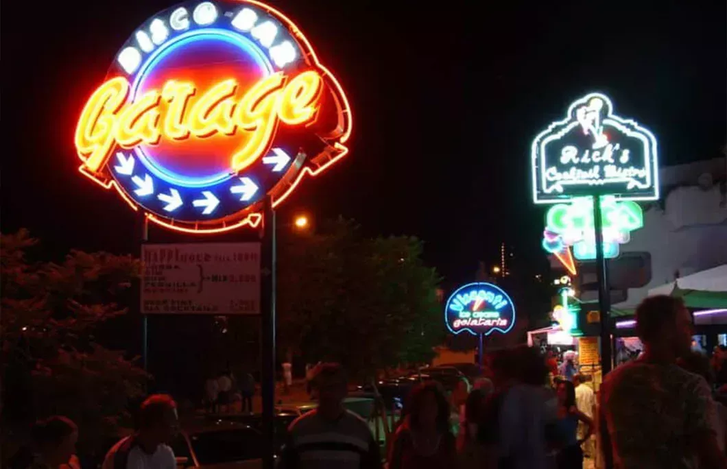 Garage discobar in Albufeira, Portugal