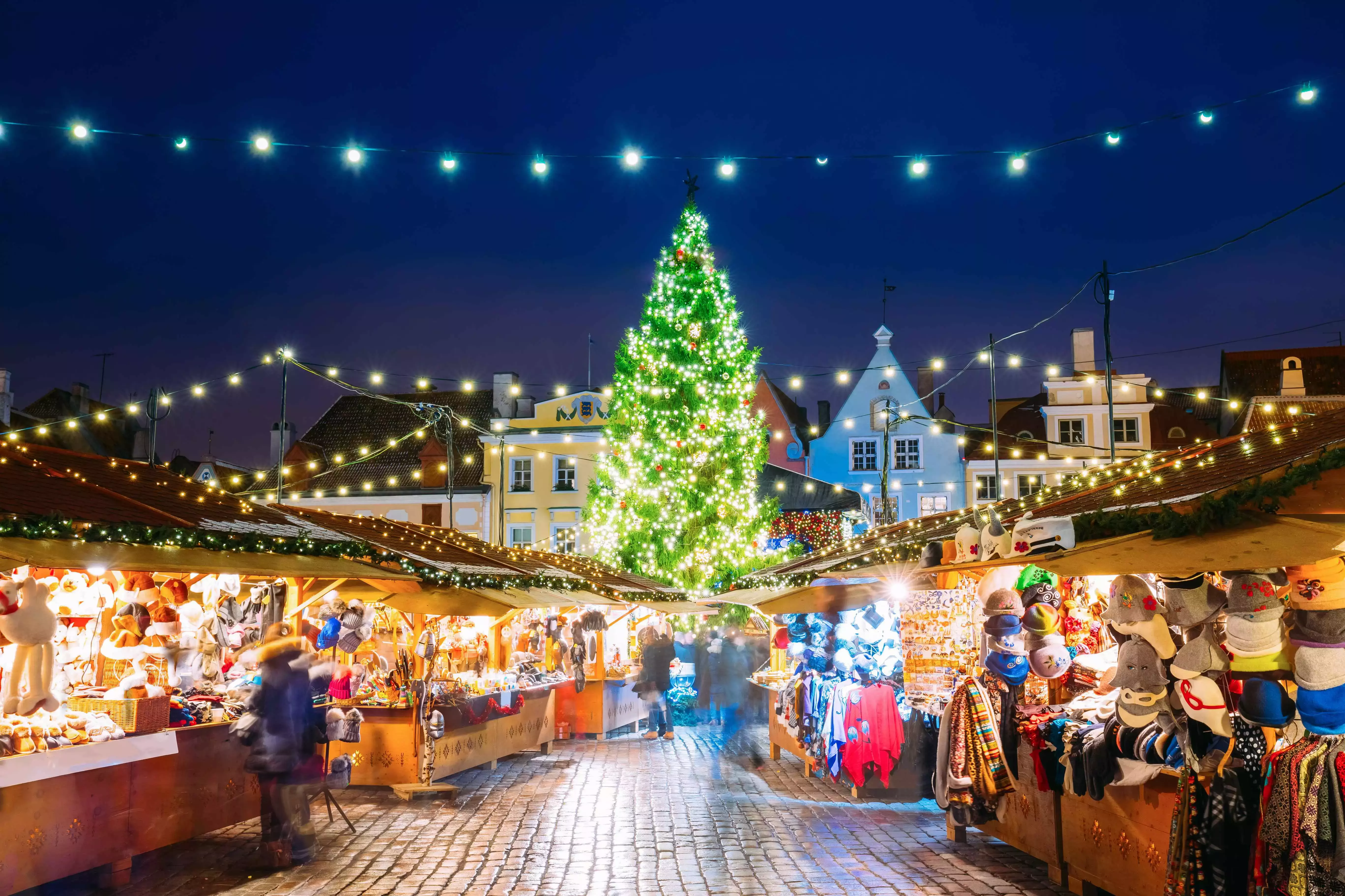 Market stalls at Tallinn&amp;amp;#039;s Christmas market in Estonia.