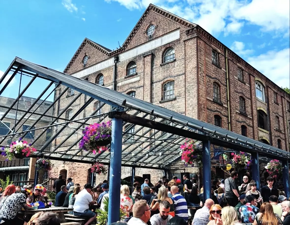 A great beer garden for craft beer lovers at The Canalhouse, Nottingham.