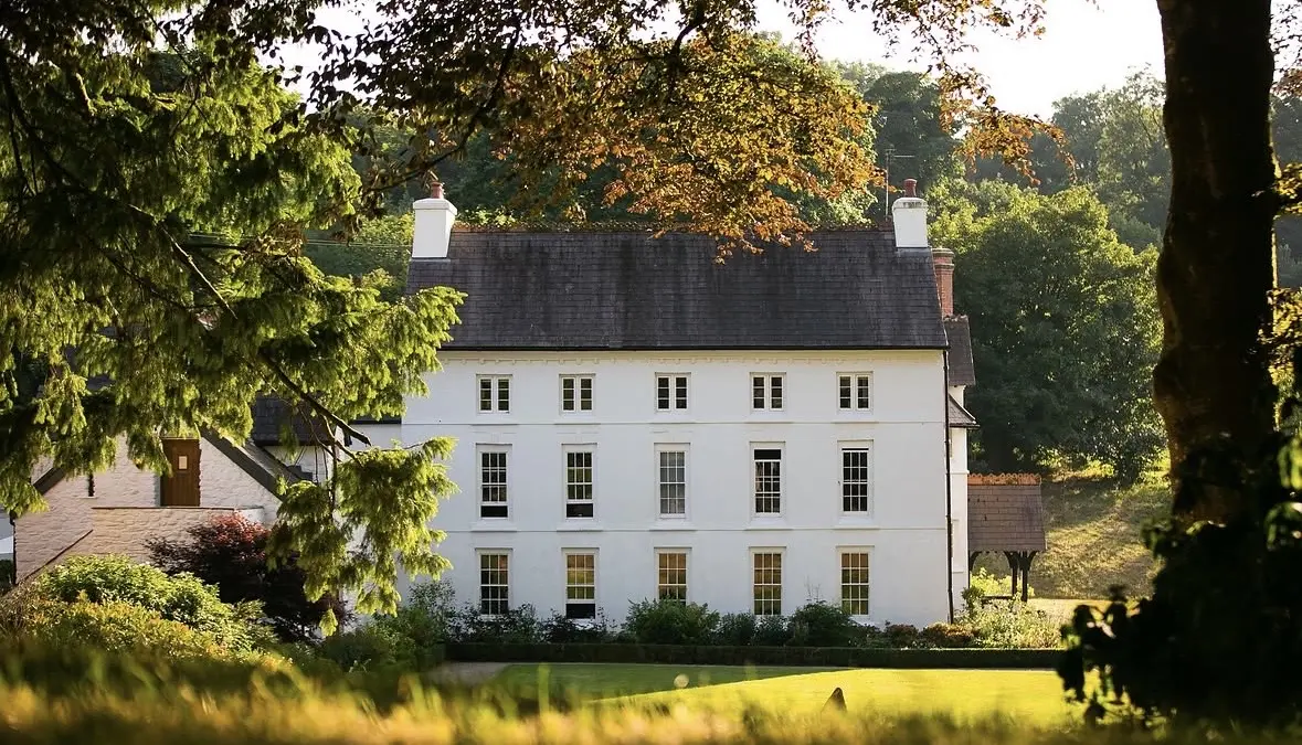 Grove of Narberth, Wales