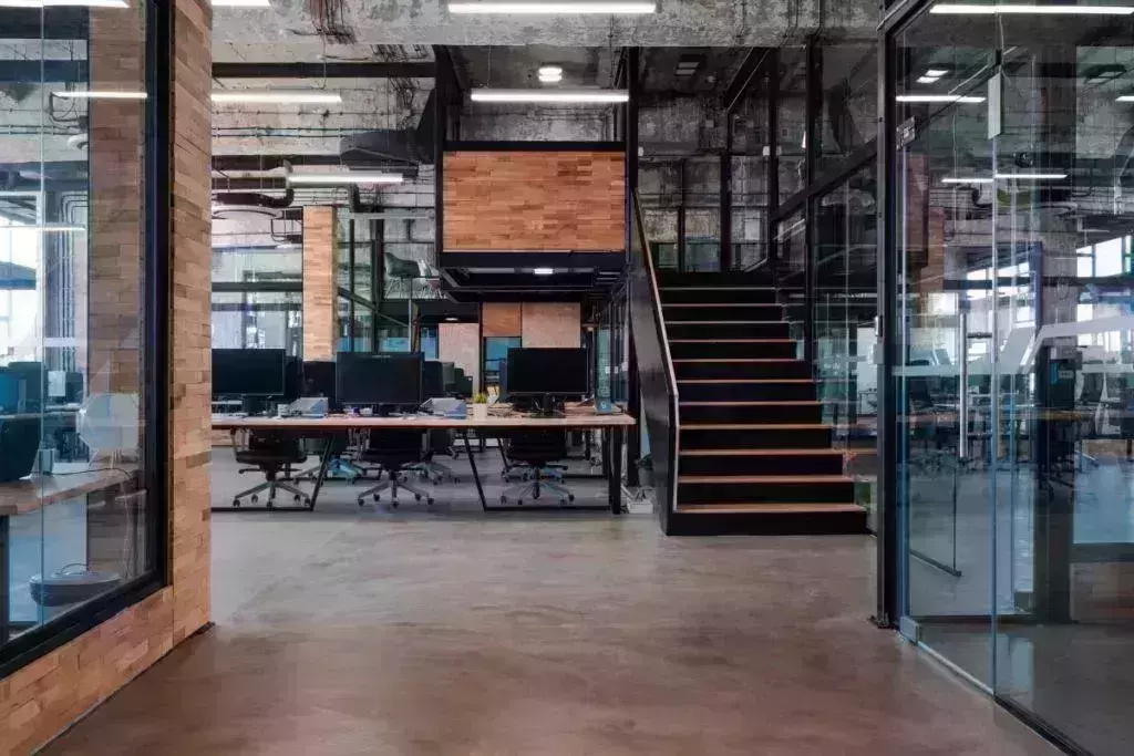 Puzl CowOrKing In Europe