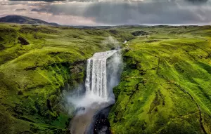 Exploring Iceland with Holiday Tours