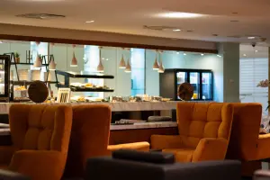How Much Do Airport Lounges Cost in the UK? Prices by Airport