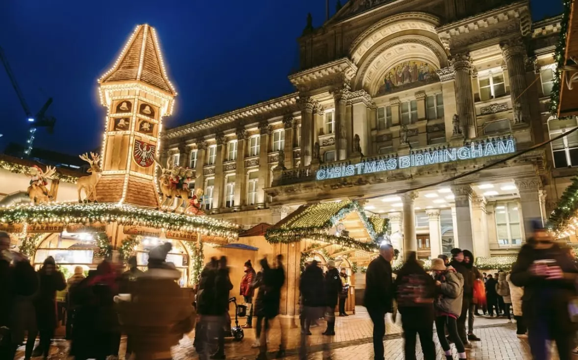 One of the UK's most traditional Christmas markets in Birmingham.