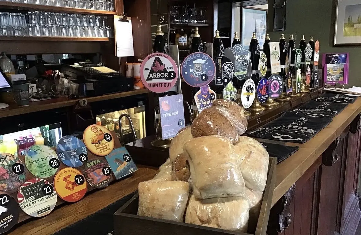 The Pelican in Gloucester is a legendary CAMRA pub and for good reason too.