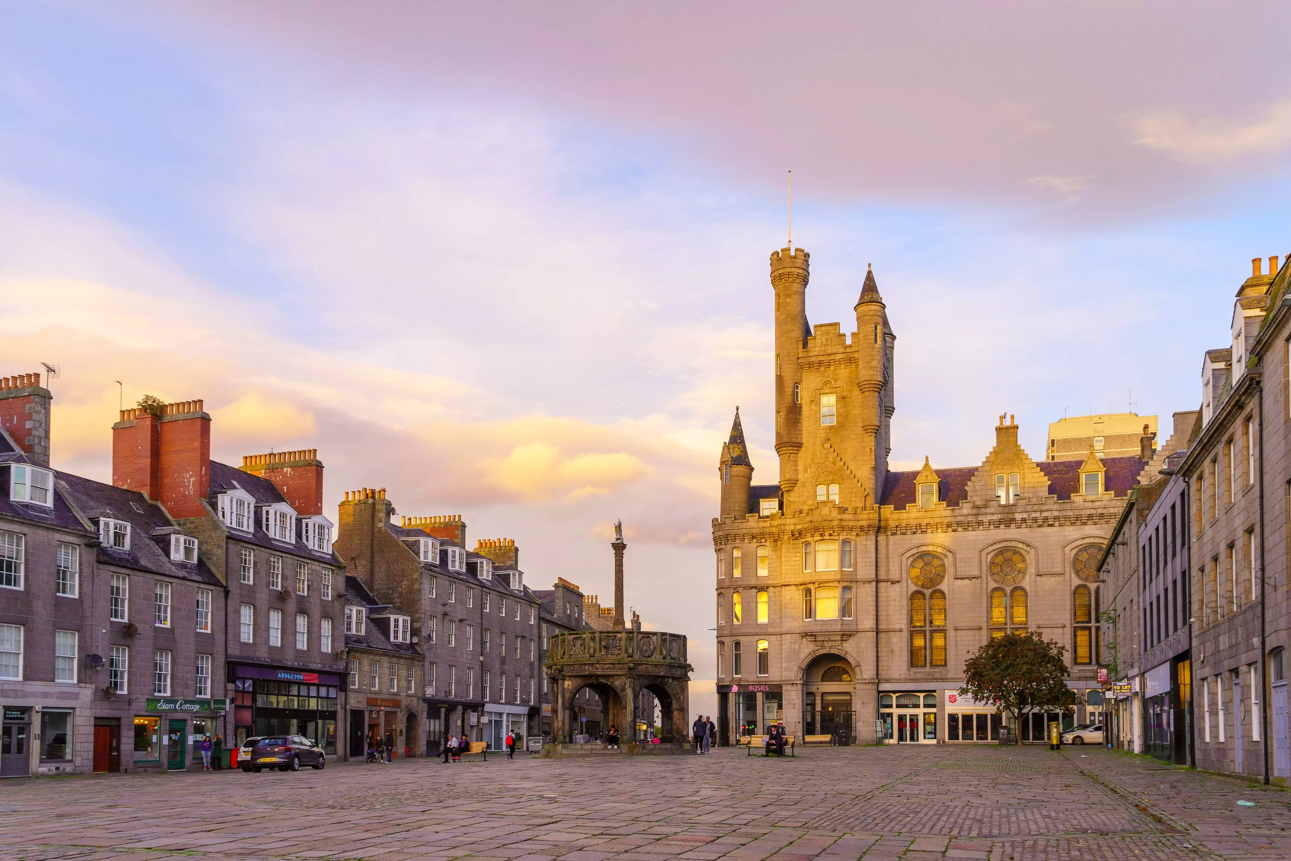 Square in Aberdeen, Scotland