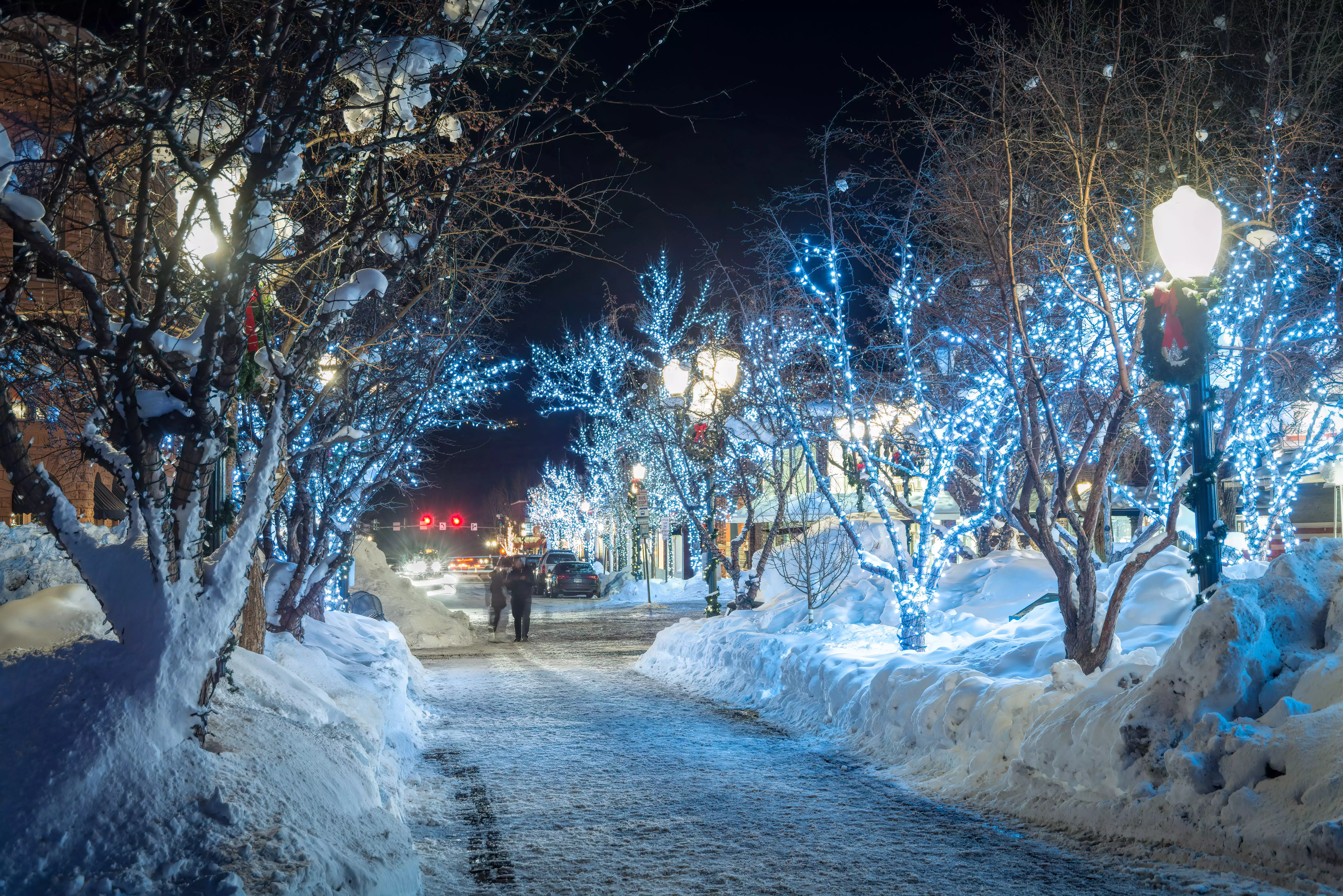 Skiing and a classic American Christmas are what to expect in Aspen, Colorado.