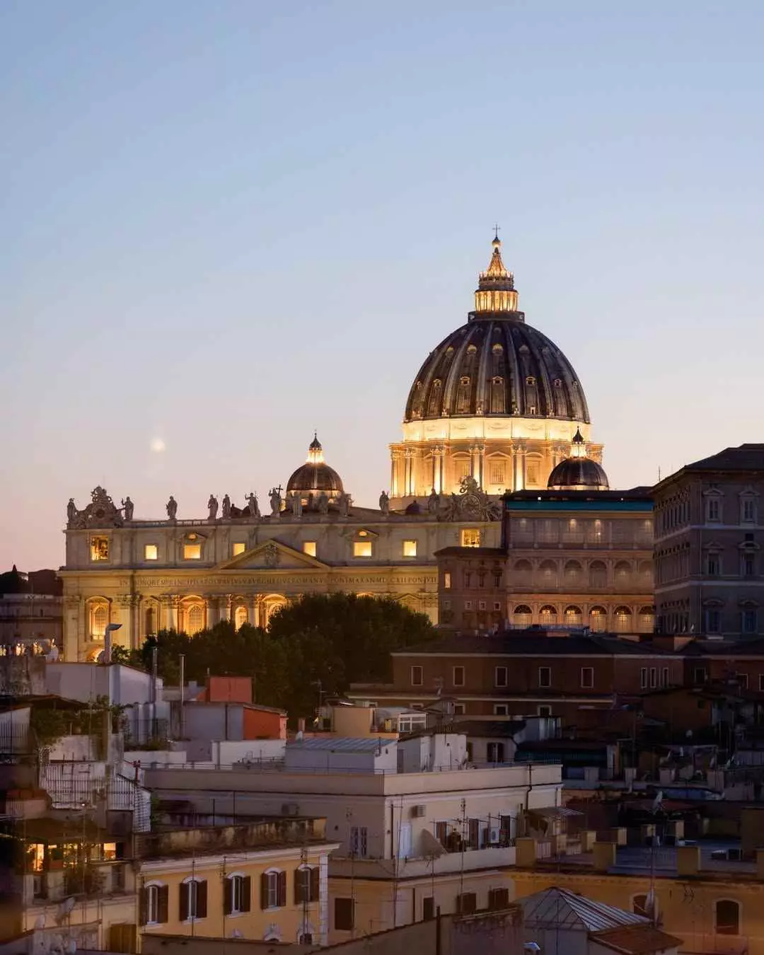 Renowned bar with views over Rome and St Peter's Basilica