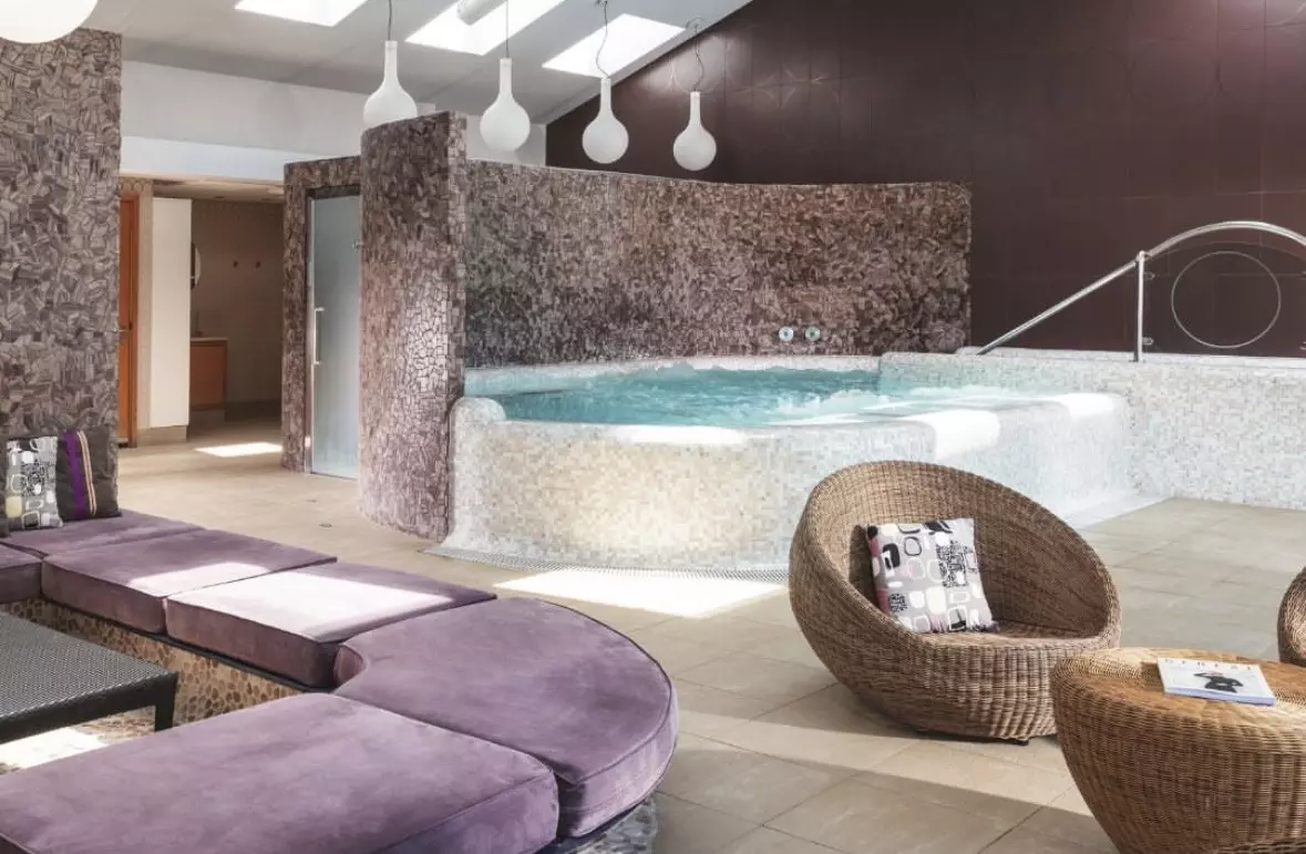 Bedruthan Hotel is a great choice for those wanting to experience a relaxing spa weekend in Cornwall.