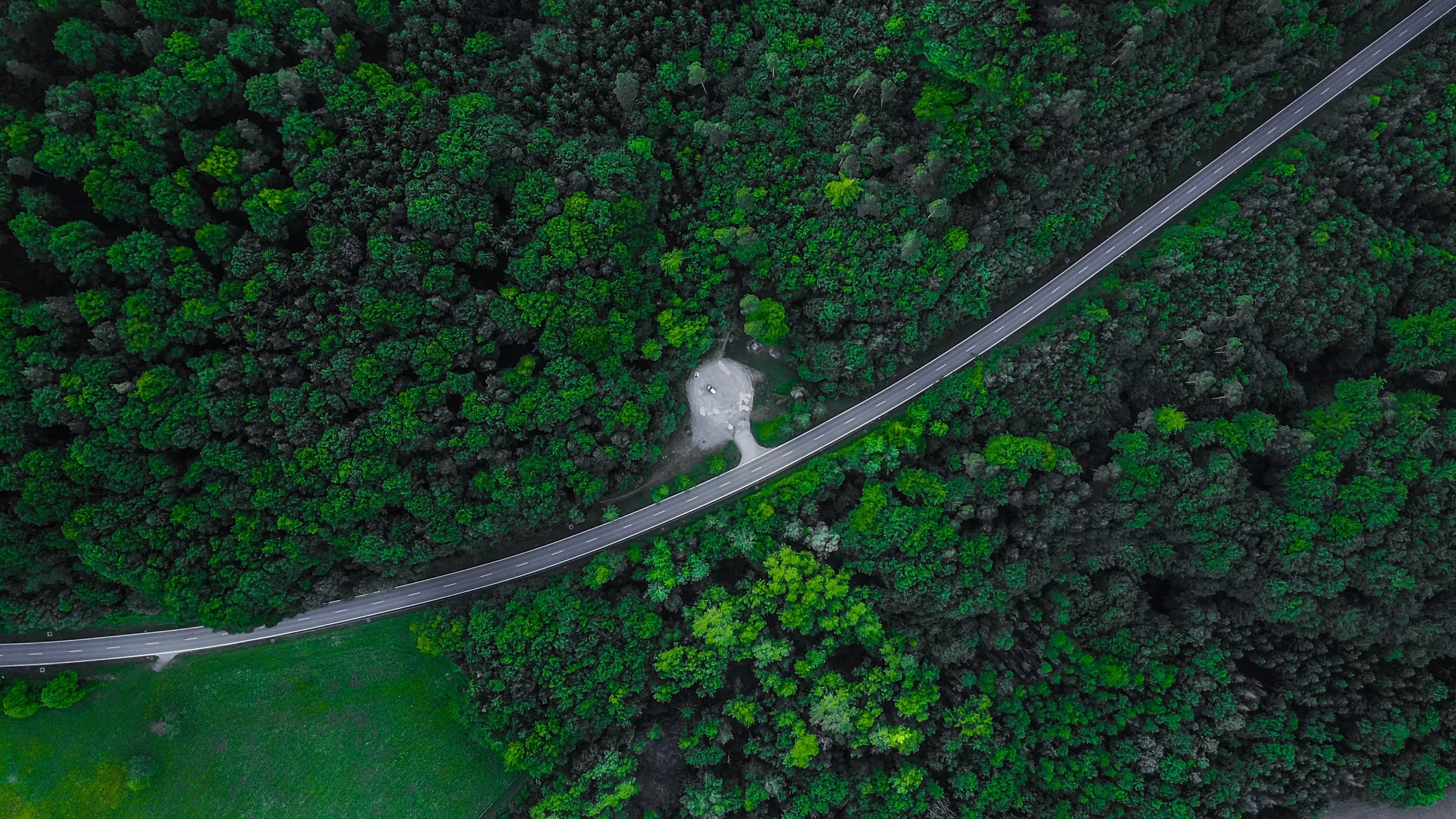 With over 90% of Germany&amp;#039;s highways covered with EV charging points, it is a leader in green road travel.