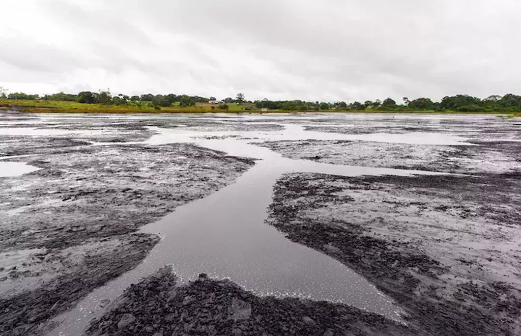 Trinidad and Tobago is home to the world’s largest natural deposit of asphalt