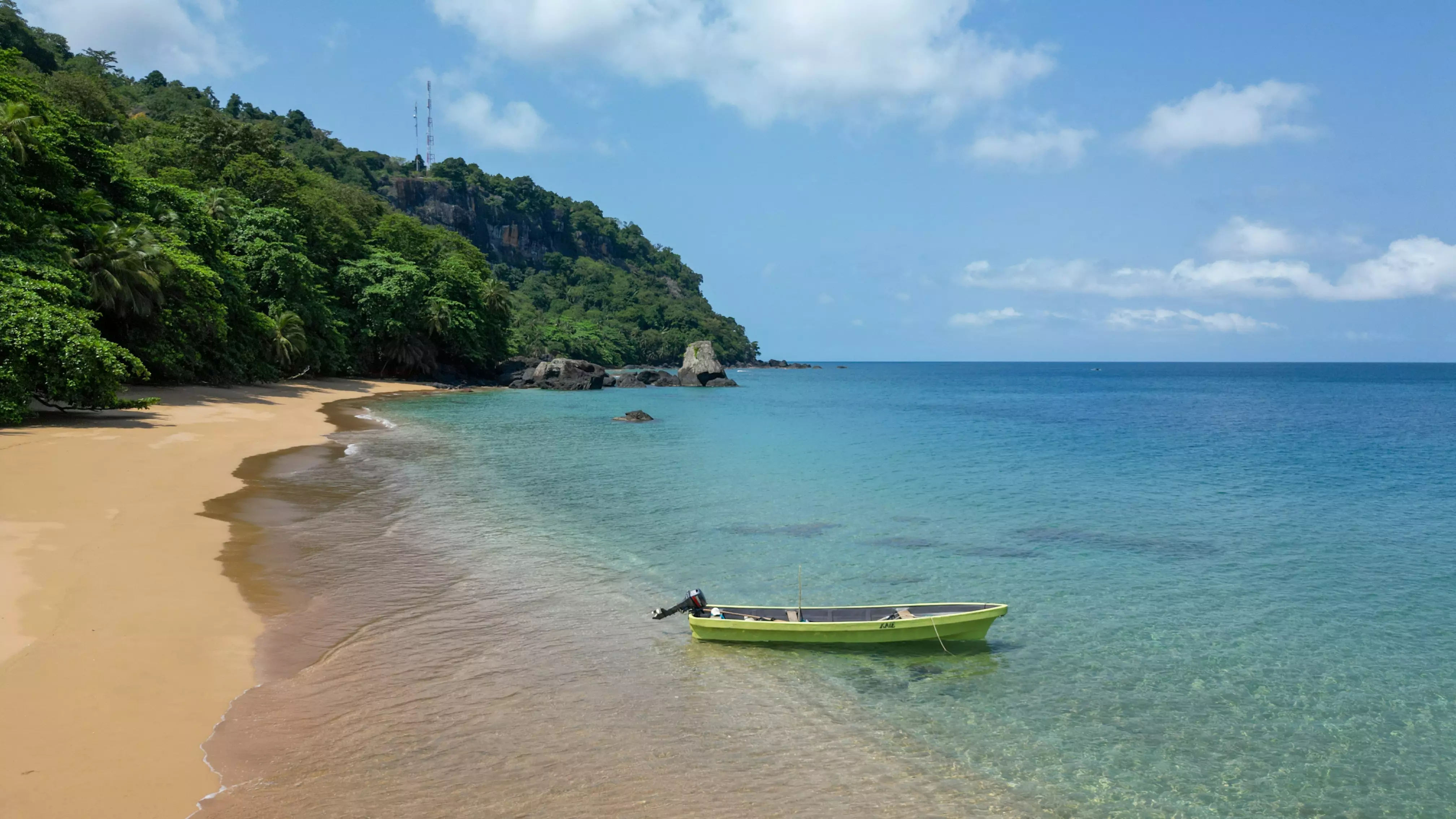 The smaller of the two S&atilde;o Tom&eacute; &amp; Pr&iacute;ncipe islands, this is an underrated gem off the West African coast.