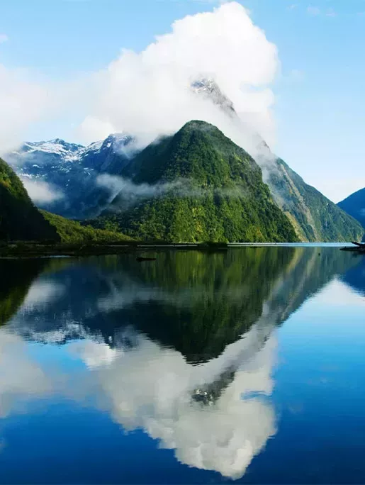 Milford Sound in Fiordland National Park